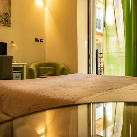 13° And Bed Pozzuoli